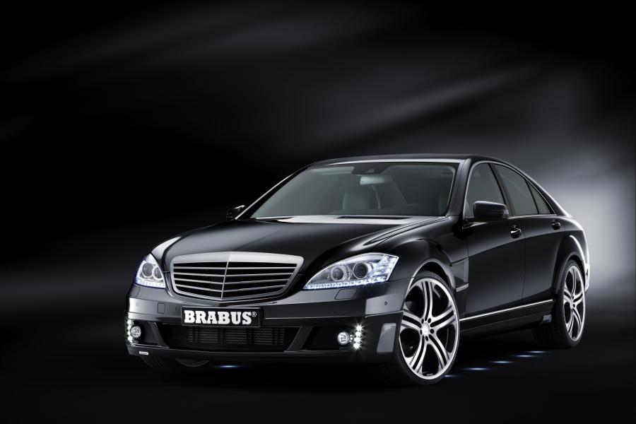  Mercedes-Benz S V12 R by Brabus 2009 года  (фото 1 из 48)